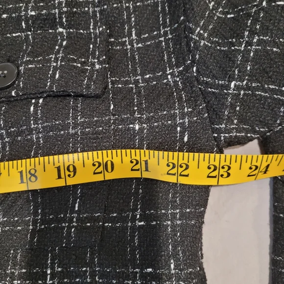 Sanctuary Wool blend Blazer Jacket Women's SZ M black white plaid trendy cut - Picture 7 of 9